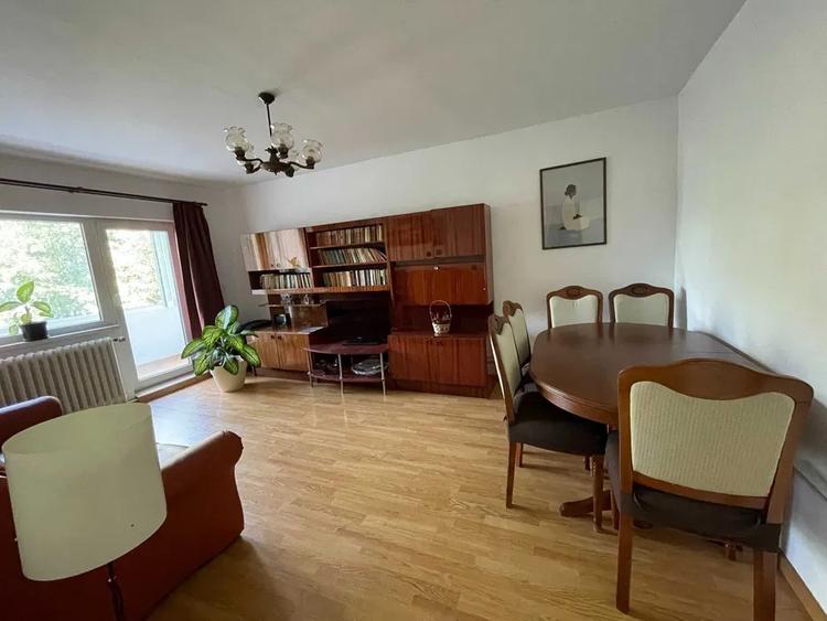 Apartament cu 4 camere decomandat, mobilat în Gheorgheni