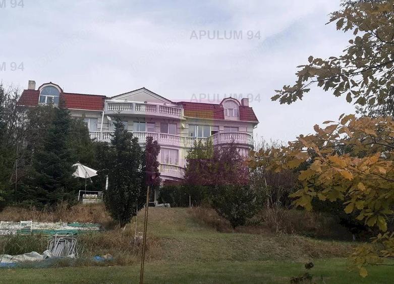 Casă cu Teren 3100 Mp în Băneasa