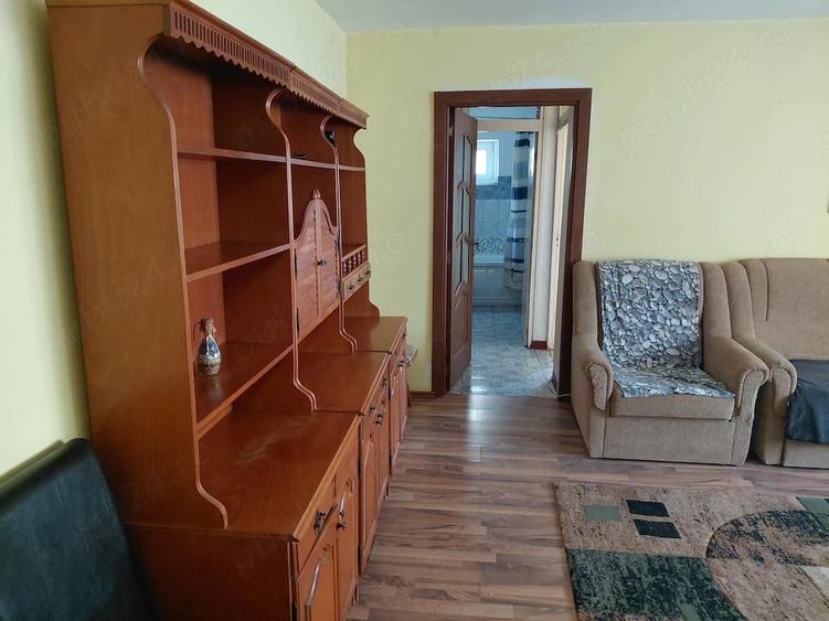Apartament cu 2 camere semidecomandat în Exterior Vest