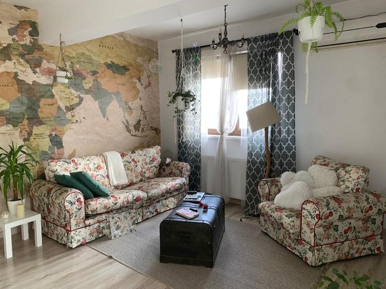 Apartament cu 2 camere decomandat în Central