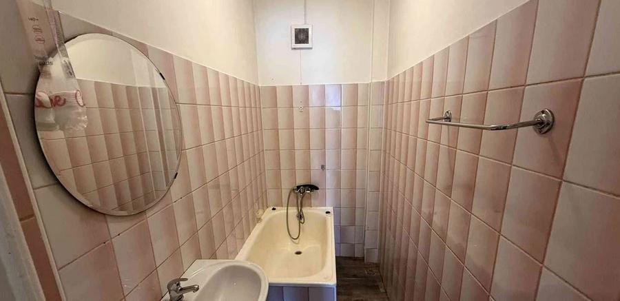 Apartament cu 2 camere semidecomandat, mobilat în Calea Victoriei