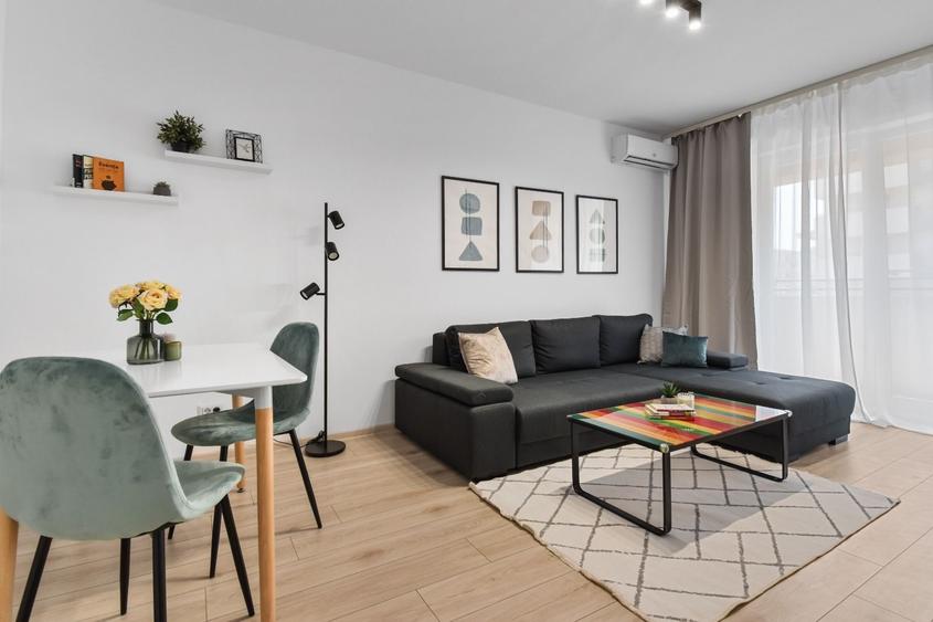 Apartament cu 2 camere decomandat în Metalurgiei