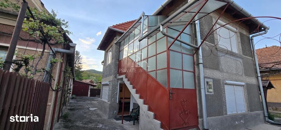 Casă cu 2 camere cu Teren 85 Mp în Dârjiu