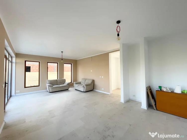 Casă cu 4 camere cu Teren 470 Mp în Calea Urseni