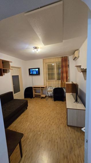 Inchiriez apartament 2 camere - 6