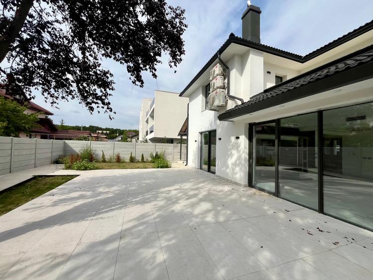 Casă individuală cu 6 camere cu Teren 1032 Mp în Pipera
