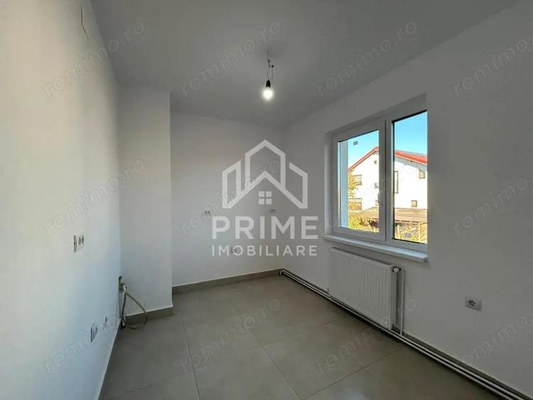 Casă cu 8 camere cu Teren 504 Mp în Central