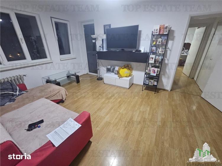 Apartament cu 2 camere semidecomandat, mobilat în Militari — fotografia 1