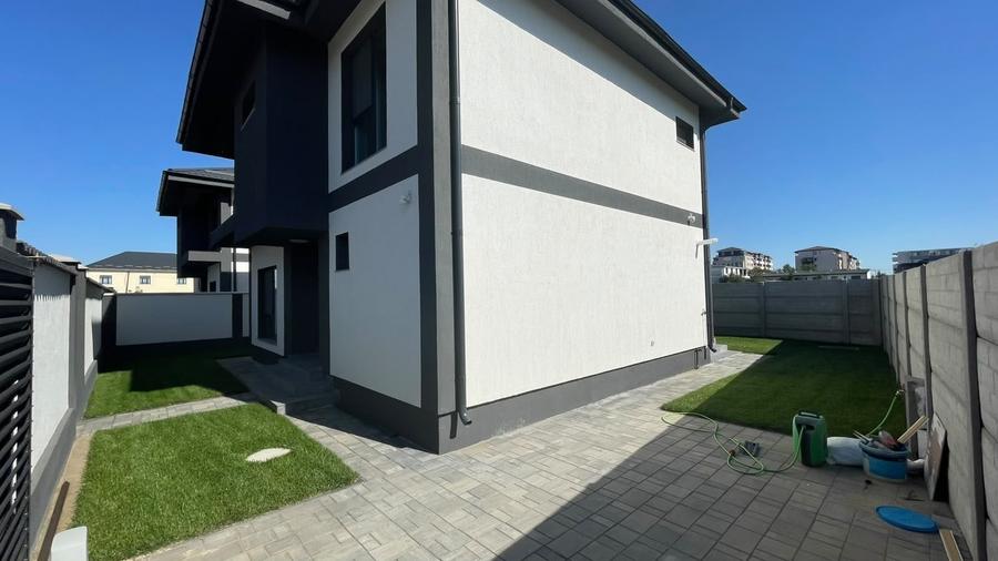 Casă individuală cu 4 camere cu Canalizare în Prelungirea Ghencea