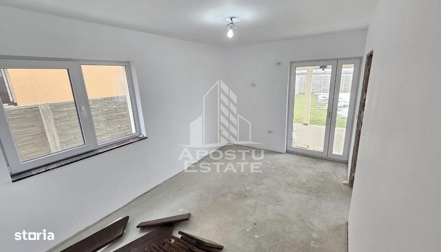 Casă cu 4 camere cu Teren 323 Mp în Central
