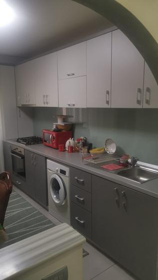 Apartament cu 3 camere decomandat în Ultracentral