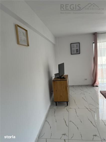 Garsoniera spatioasa cu parcare subterana Coresi - 9