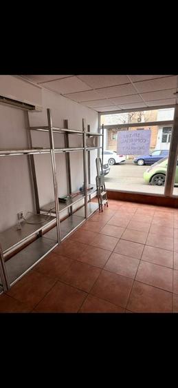 Spațiu comercial, de 50 mp, în Gura Văii