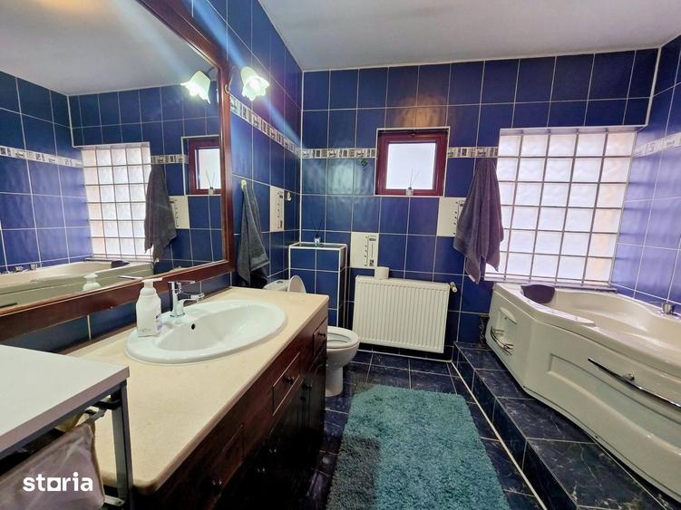 Casă cu 4 camere cu Teren 370 Mp în Dobroești
