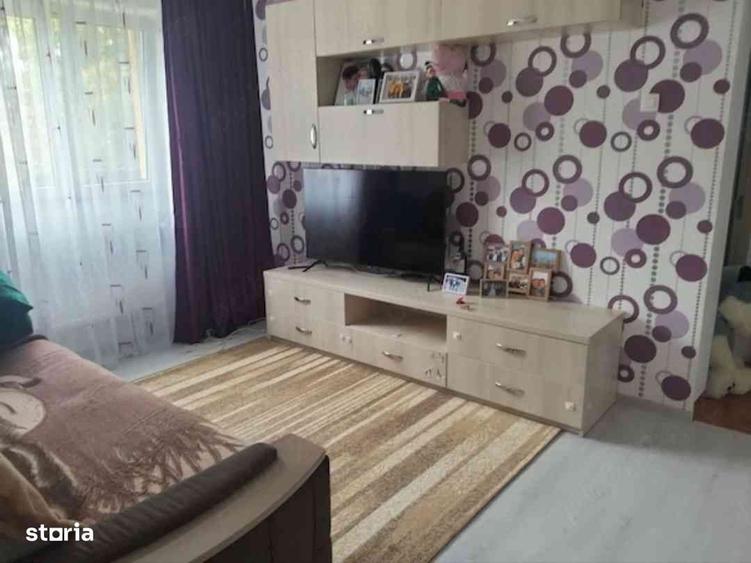 Apartament cu 3 camere în Trivale