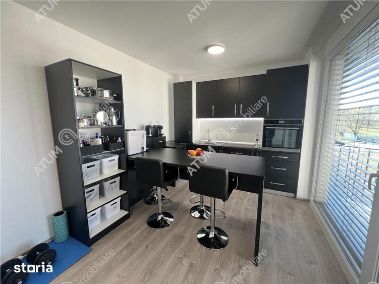 Apartament cu 2 camere, mobilat în Sud