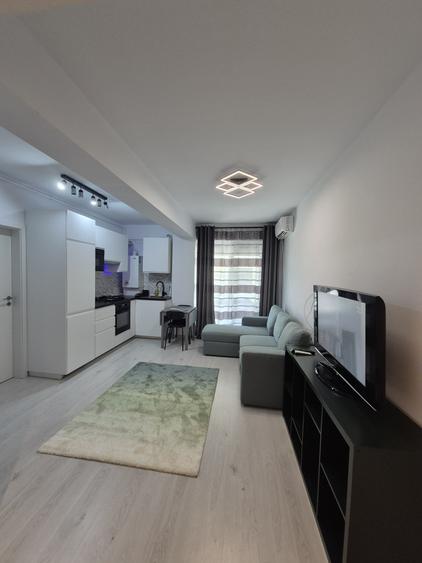 Apartament cu 2 camere semidecomandat în Central