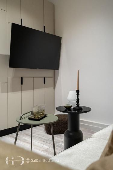 Apartament cu 2 camere decomandat, mobilat în Universitate