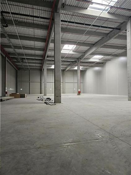 Spațiu industrial, de 6,200 mp, în Vest
