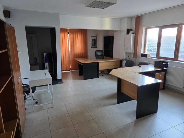 Birou/Apartament două camere - Fosta Autogară - etaj 1 - 1