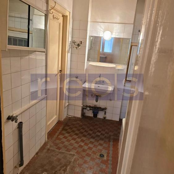 Apartament cu 2 camere, mobilat în Sala Palatului