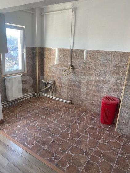 Apartament 3 camere, 63 mp, zona-Beclean - 5