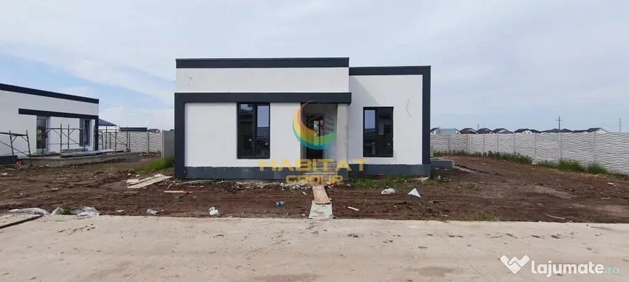 Casă cu 4 camere cu Teren 500 Mp în Vidra