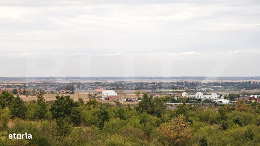 Casă cu 4 camere cu Teren 500 Mp în Sântandrei
