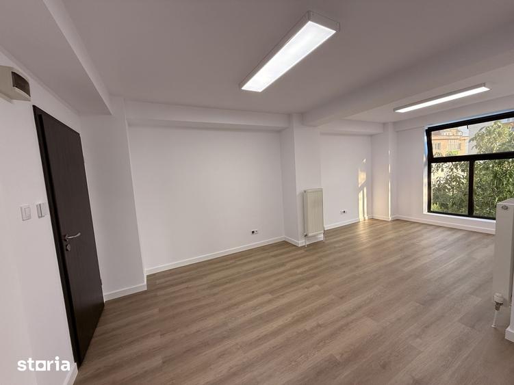 Spațiu comercial, de 38 mp, în Ultracentral