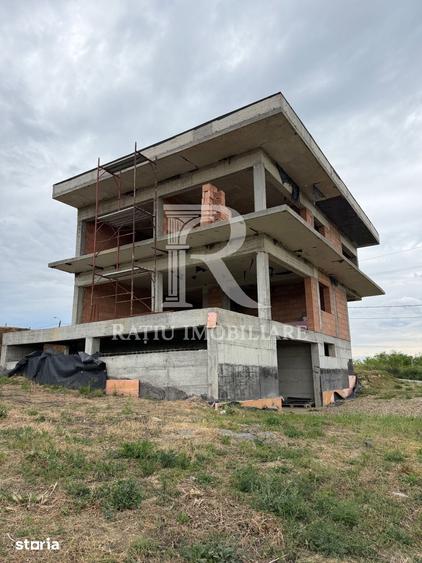 Casă cu 4 camere cu Teren 1000 Mp în Orașul Nou