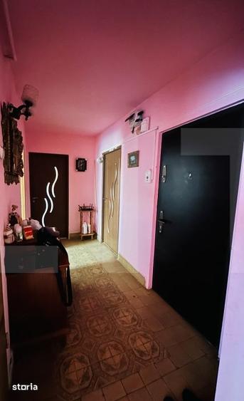 Apartament cu 3 camere decomandat în Aurel Vlaicu