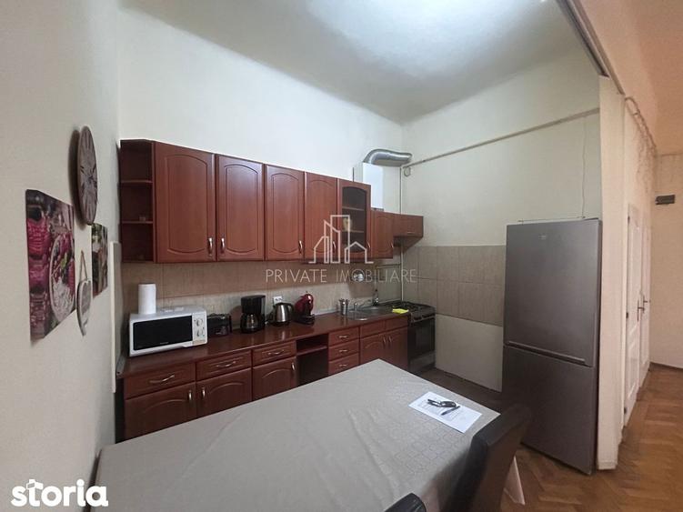 Apartament cu 2 camere, mobilat în Central
