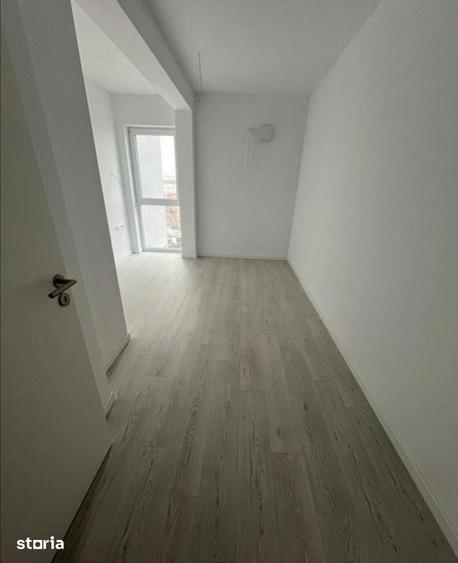 Apartament cu 3 camere în Colentina