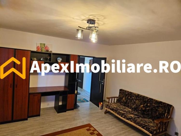 Apartament cu 2 camere decomandat, mobilat în Sebastian