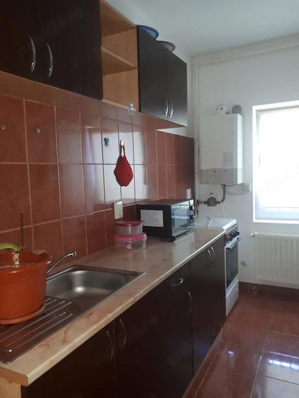 Apartament cu 2 camere semidecomandat în Zorilor