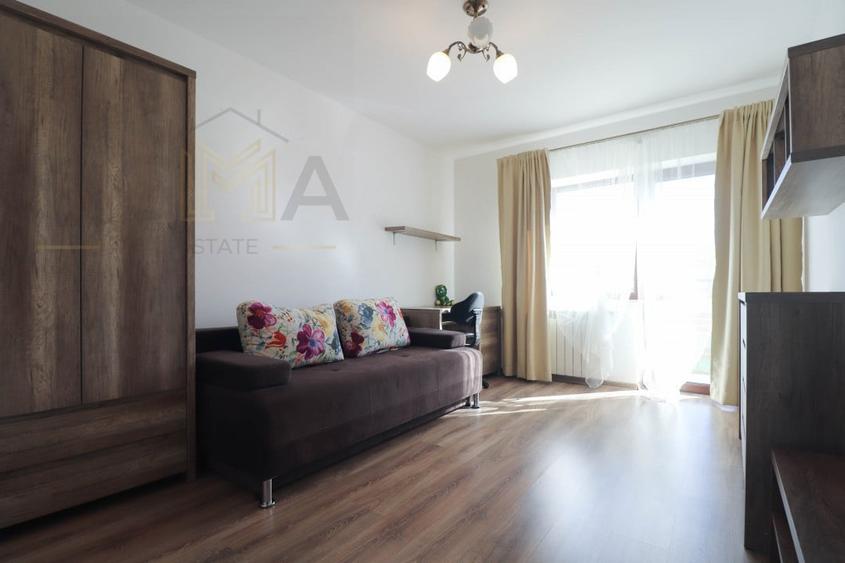 Duplex cu 6 camere cu Canalizare în Europa