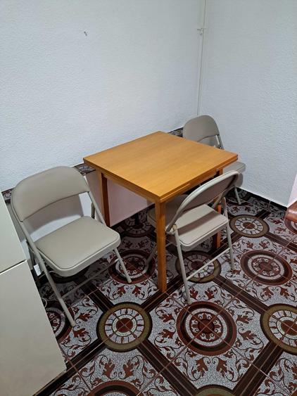 Apartament cu 2 camere decomandat în Sărari