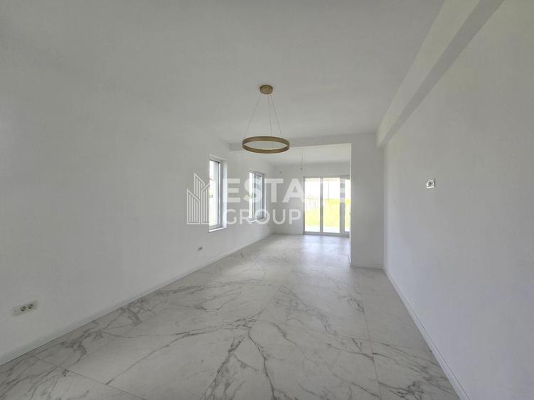 Duplex cu 3 camere cu Canalizare în Covaci