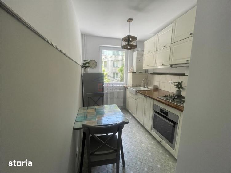 Apartament cu 2 camere, mobilat în Ultracentral