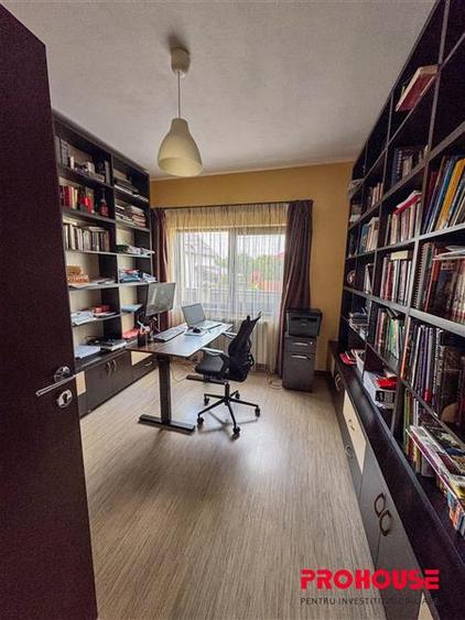 Casă cu 4 camere cu Teren 907 Mp în Șerbănești