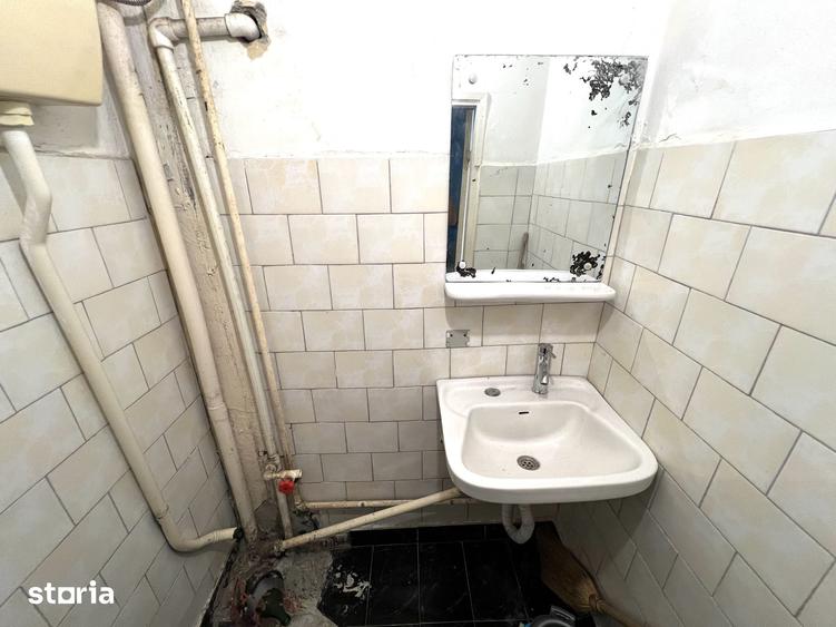 Spațiu comercial, de 40 mp, în Central