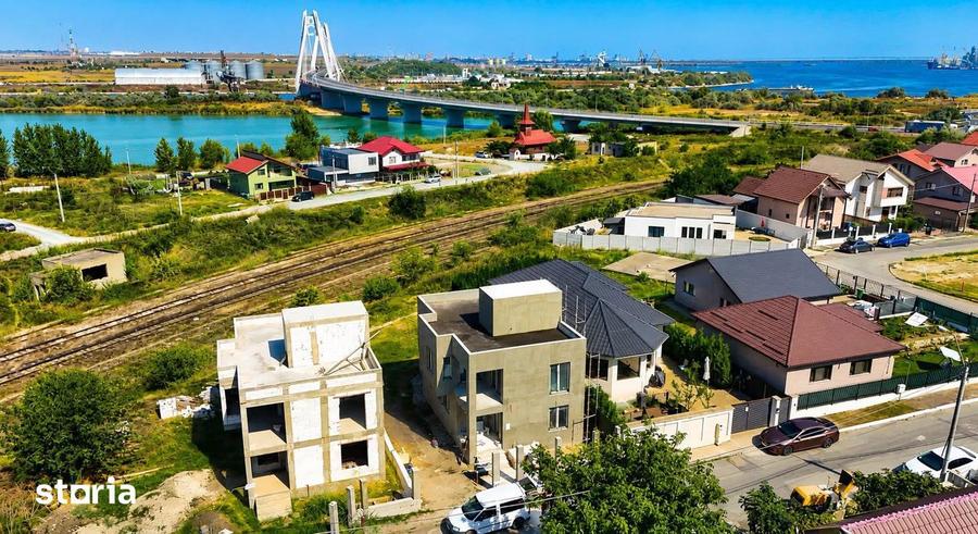 Casă cu 4 camere cu Teren 372 Mp în Agigea