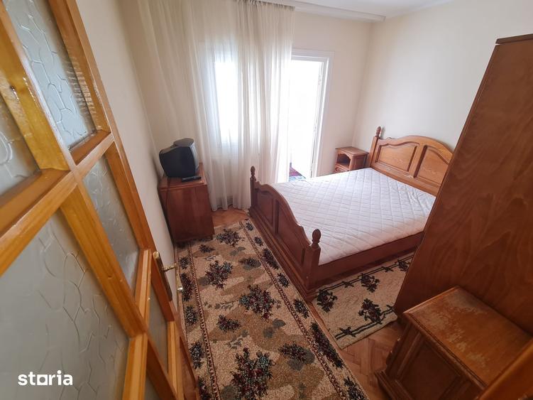 Apartament cu 3 camere în Burdujeni