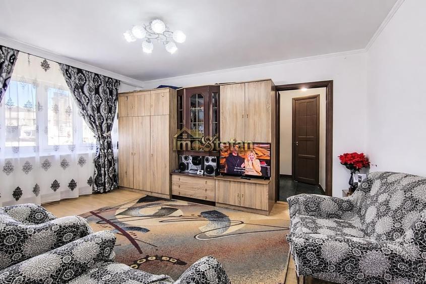 Apartament cu 2 camere semidecomandat în Poarta 6
