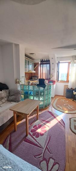 Garsoniera etaj,10/10, metrou Piata Iancului - 9