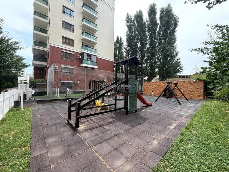 Apartament cu 2 camere semidecomandat în Tei