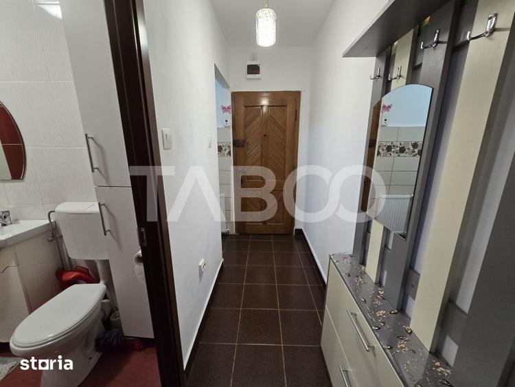 Apartament cu 2 camere nedecomandat, mobilat în Mihai Viteazul