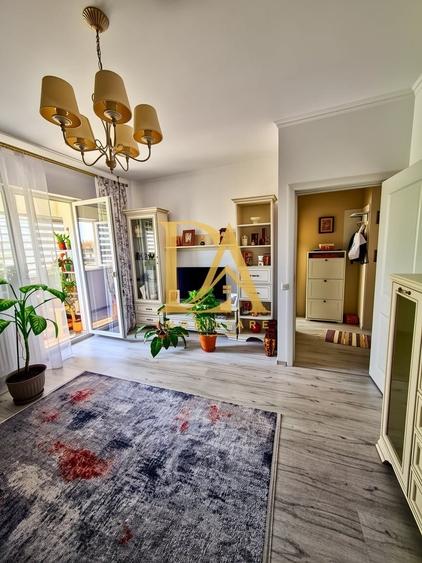 Apartament cu 3 camere decomandat în Chiajna