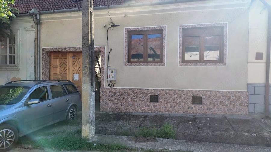 Casă cu Teren 600 Mp în Iablanița