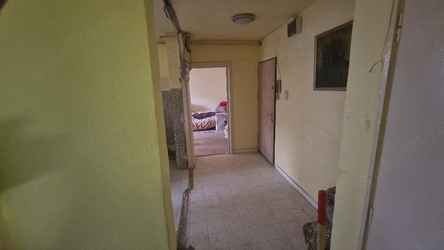 Apartament cu 2 camere decomandat în Soarelui